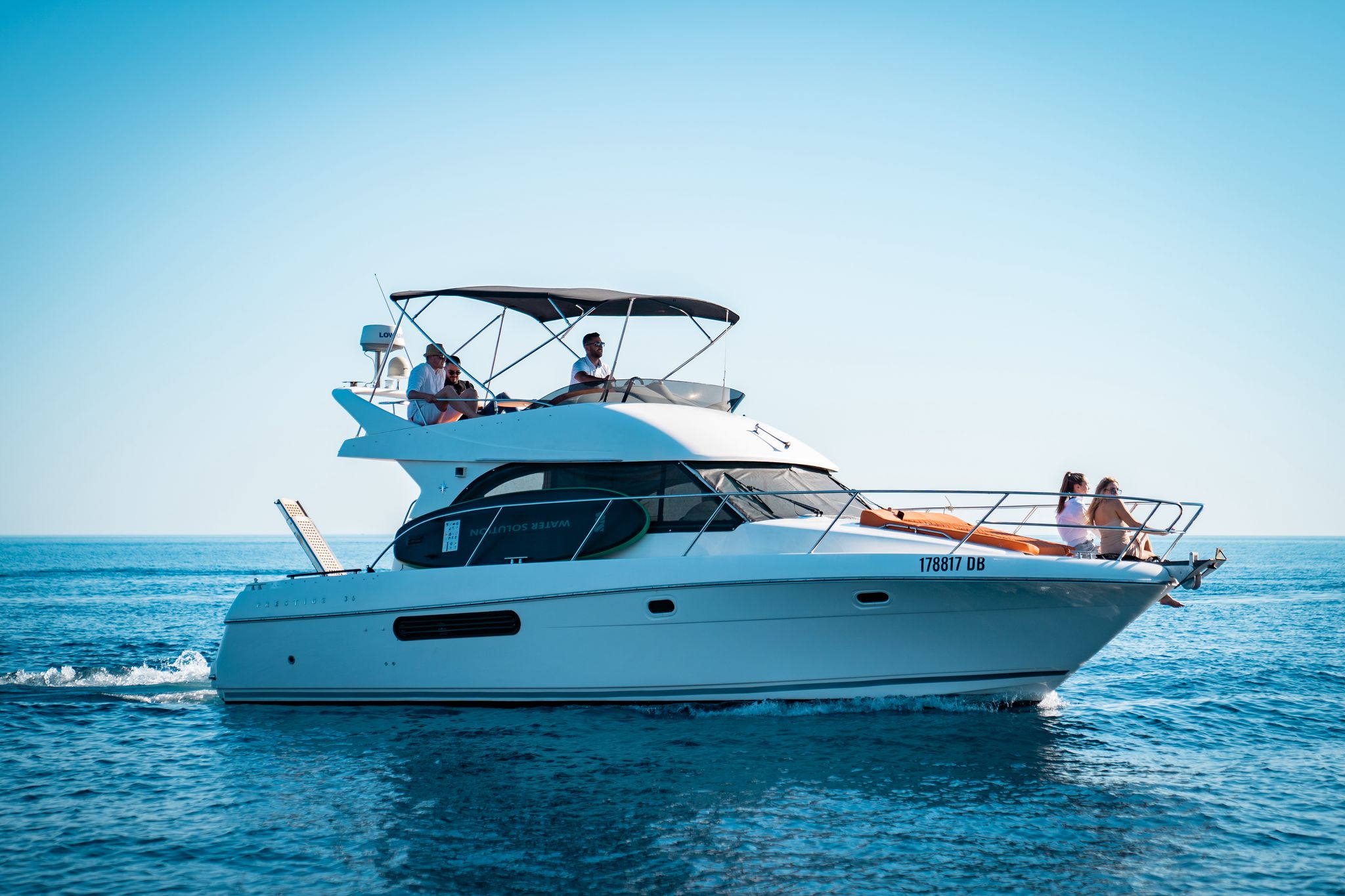 Yacht